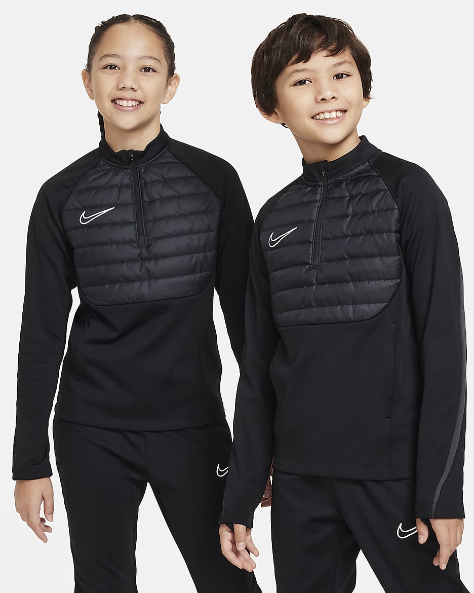 Playera de entrenamiento de fútbol para niños talla grande Nike Therma-FIT Academy - Negro/Antracita