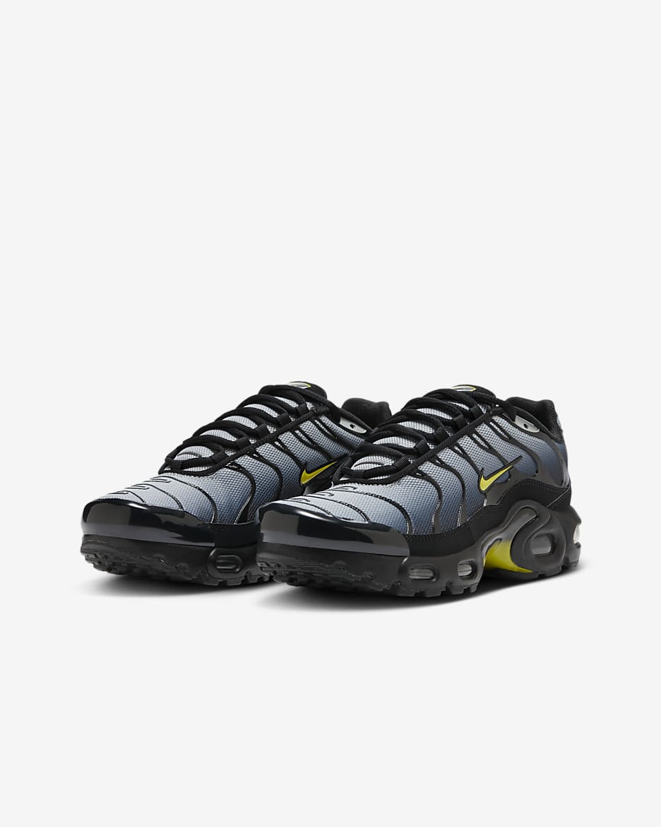 Nike Air Max Plus Older Kids' Shoes - Black/Wolf Grey/Opti Yellow