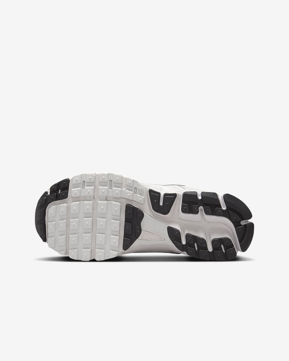 Nike Vomero 5 Big Kids' Shoes - White/Black/Sail/Vast Grey