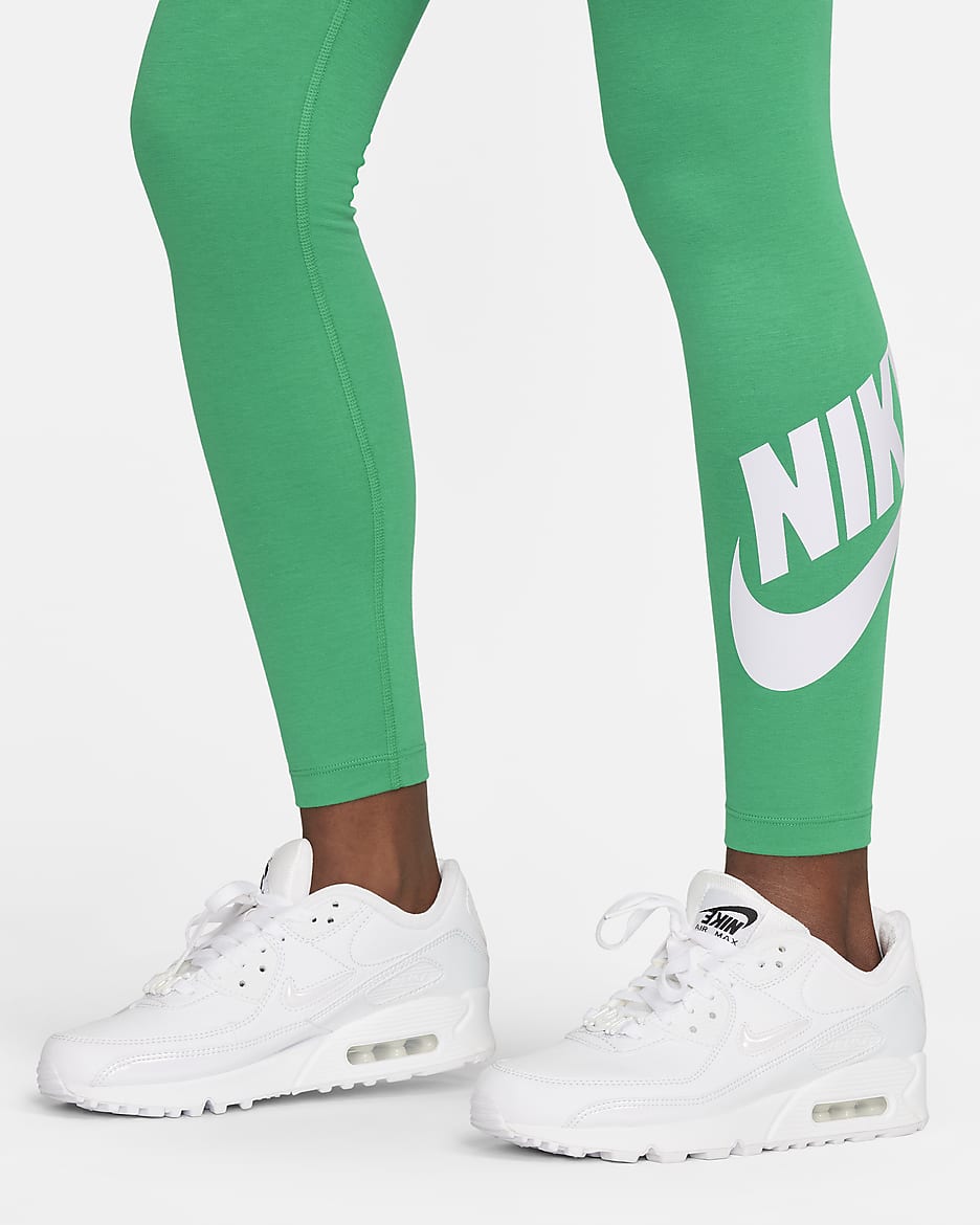 Leggings de cintura alta con gráficos para mujer Nike Sportswear Classics - Verde estadio/Blanco