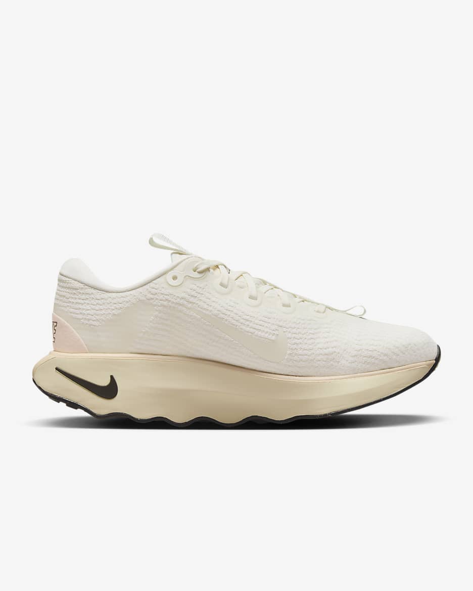 Nike Motiva Women's Walking Shoes - Sail/Pale Ivory/Guava Ice/Sail