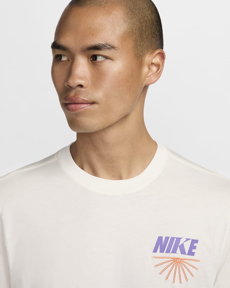 Nike Sportswear Men's T-Shirt - Sail