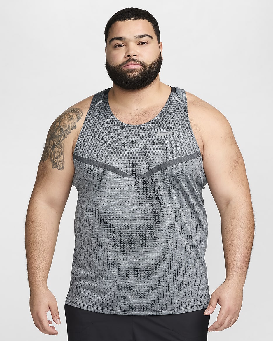 Nike Dri-FIT ADV TechKnit Ultra Lauf-Tanktop für Herren - Schwarz/Smoke Grey