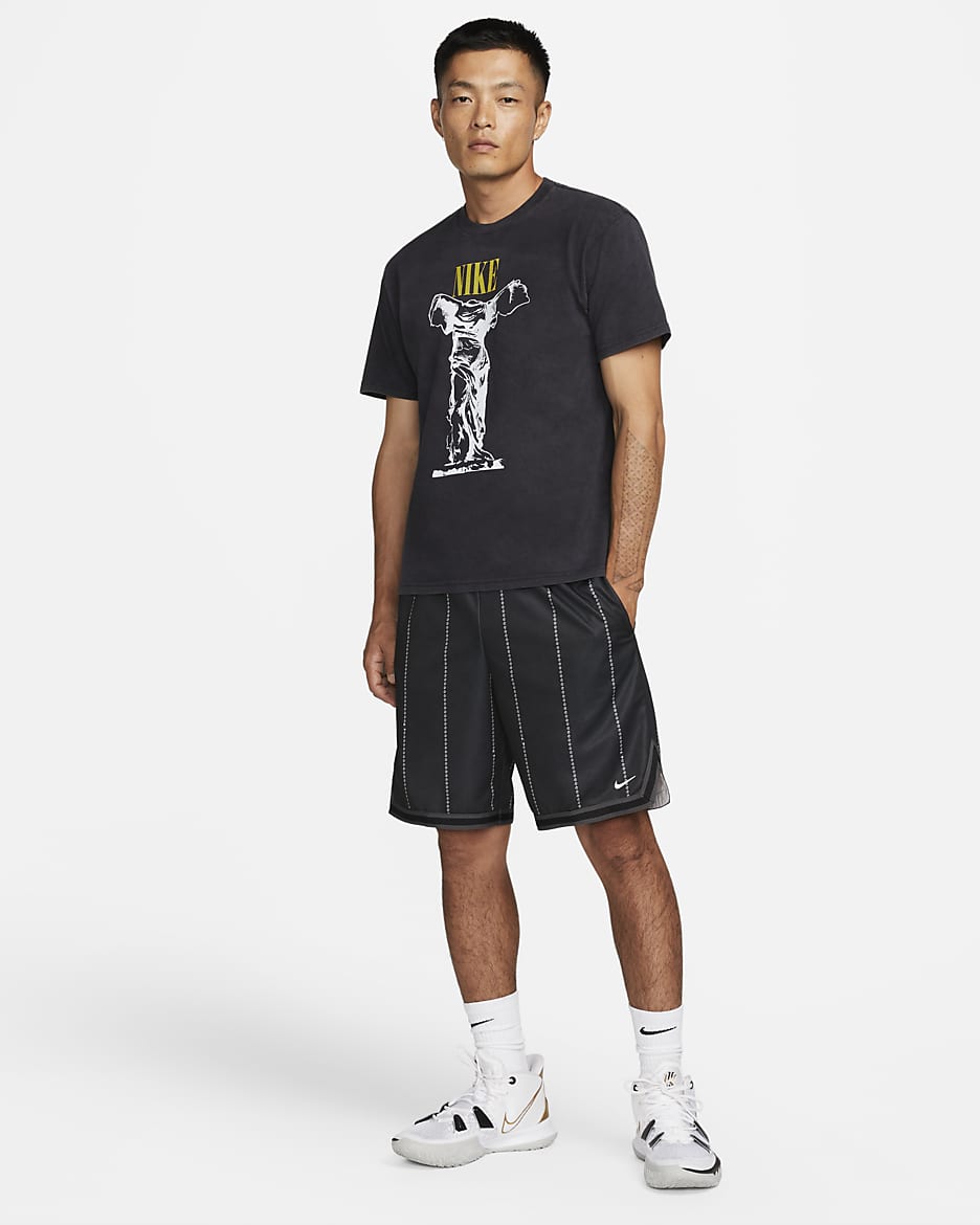 Nike Men's Basketball T-Shirt - Black