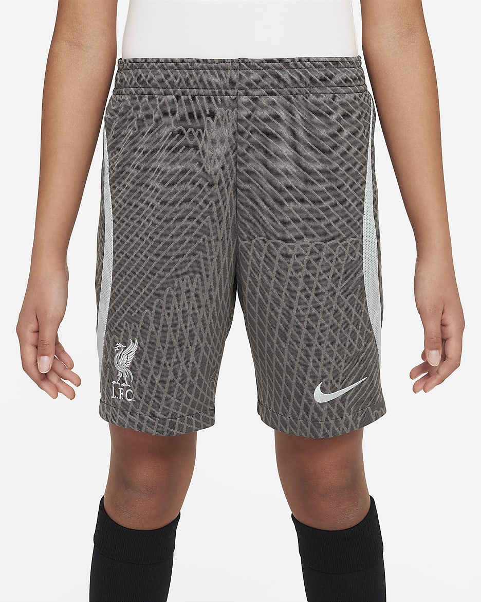 Liverpool F.C. Strike Older Kids' Nike Dri-FIT Football Shorts - Anthracite/Wolf Grey/Wolf Grey