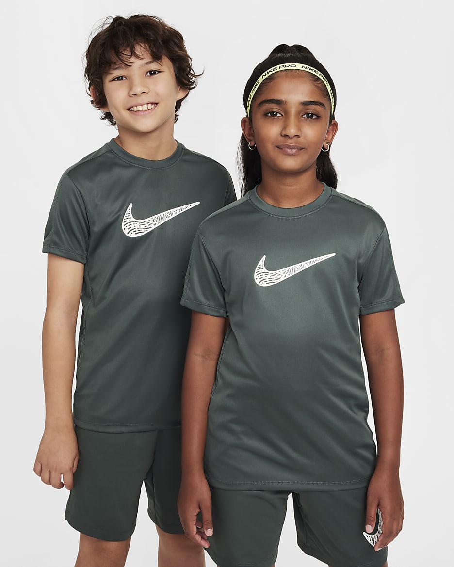 Nike Trophy23 Older Kids' Dri-FIT Short-Sleeve Top - Vintage Green