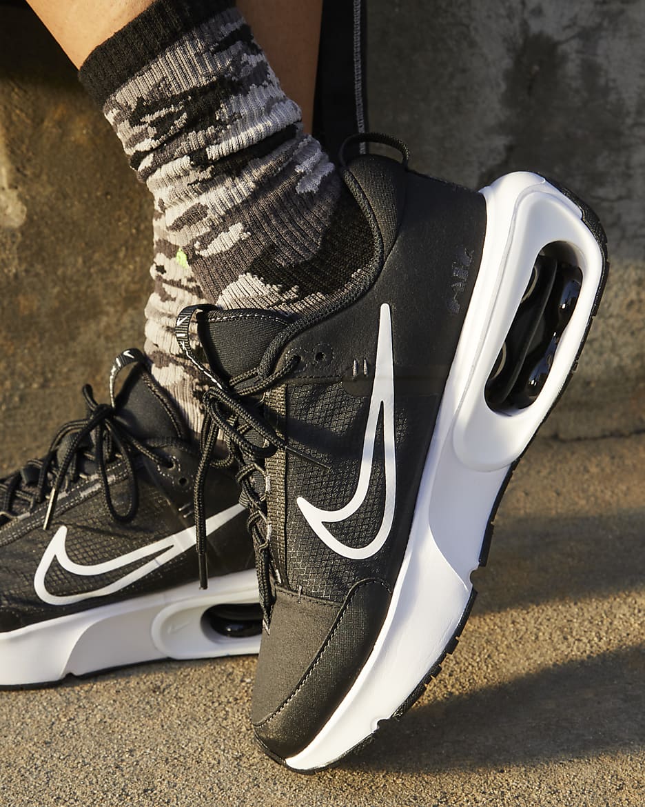 Nike Air Max INTRLK Women's Shoes