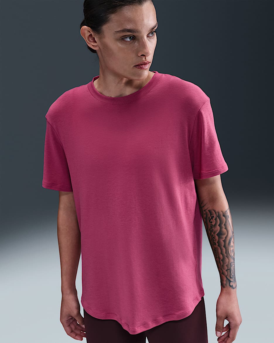 Nike One Relaxed Women's Dri-FIT Short-Sleeve Top - Sweet Beet