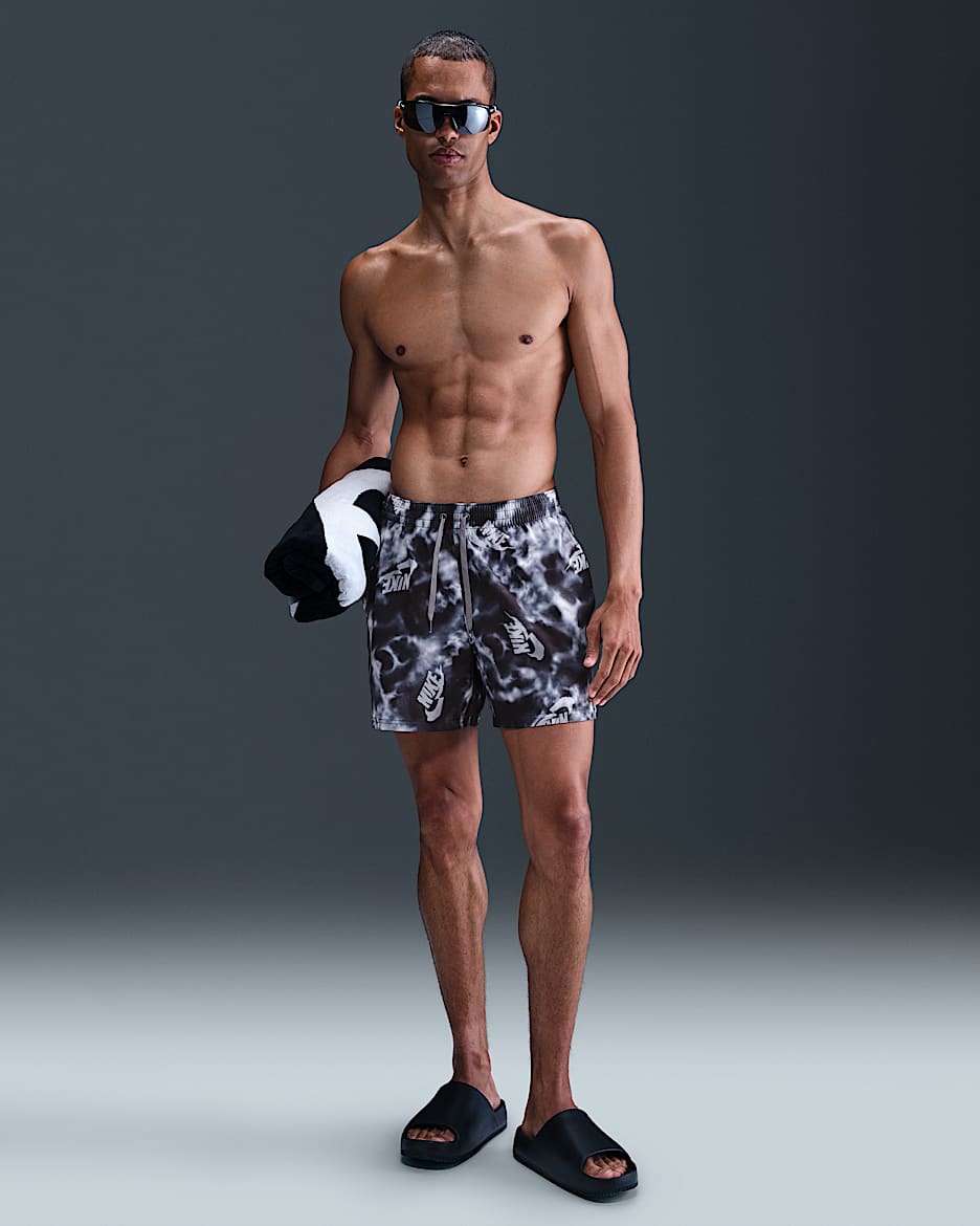 Shorts Volley de 13 cm con forro completo Nike Swim Breaker para hombre - Gris lobo/Gris azulado jaspeado