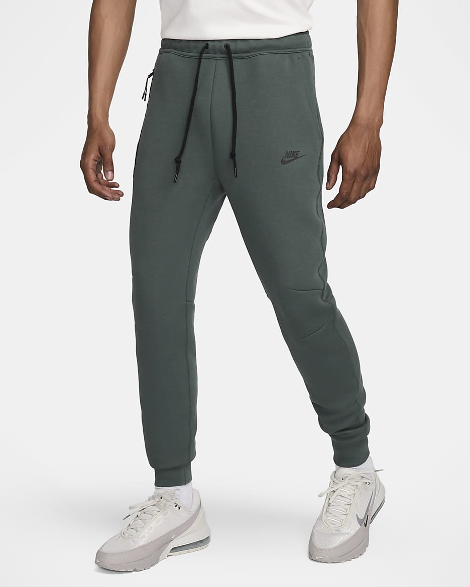 Joggers para hombre Nike Sportswear Tech Fleece - Verde vintage/Negro