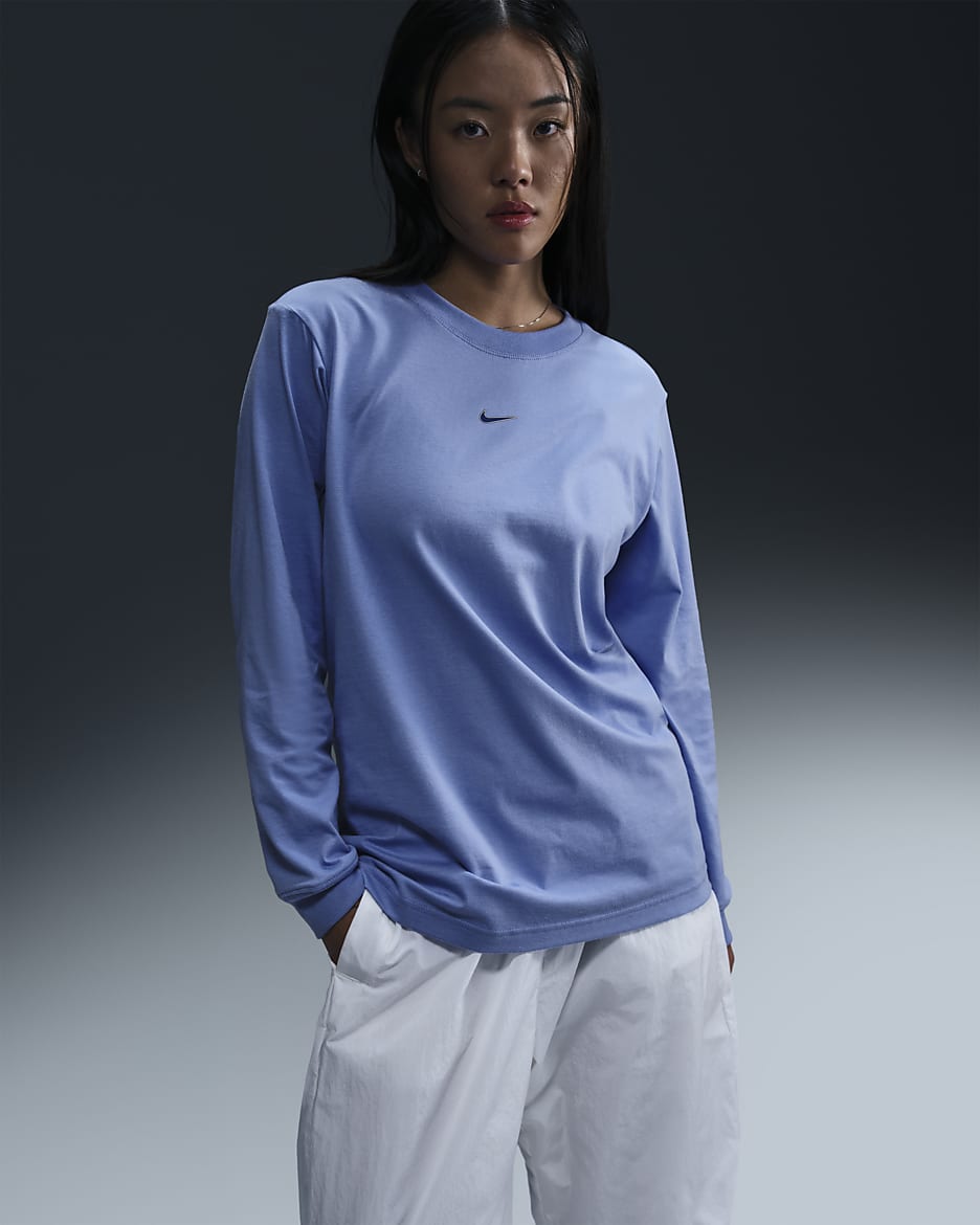 ナイキ スポーツウェア ウィメンズ ルーズ ロングスリーブ Tシャツ - ロイヤルパルス