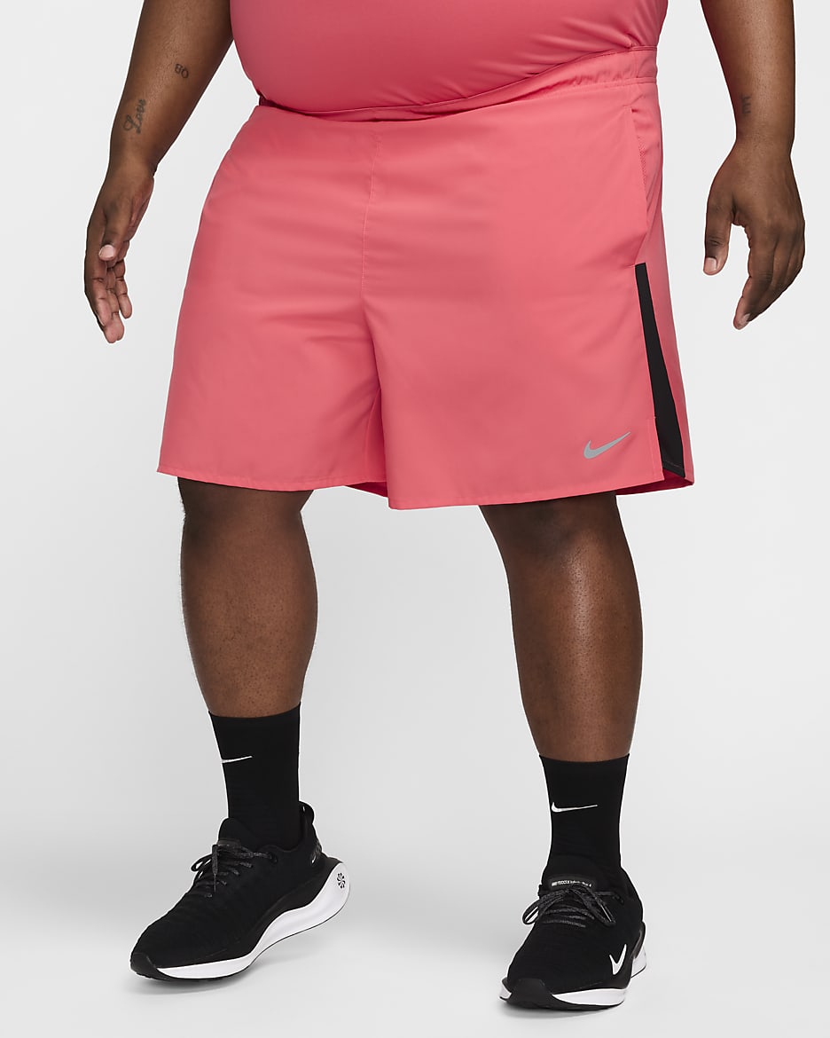 Short de running avec sous-short intégré 18 cm Dri-FIT Nike Challenger pour homme - Aster Pink/Noir/Noir