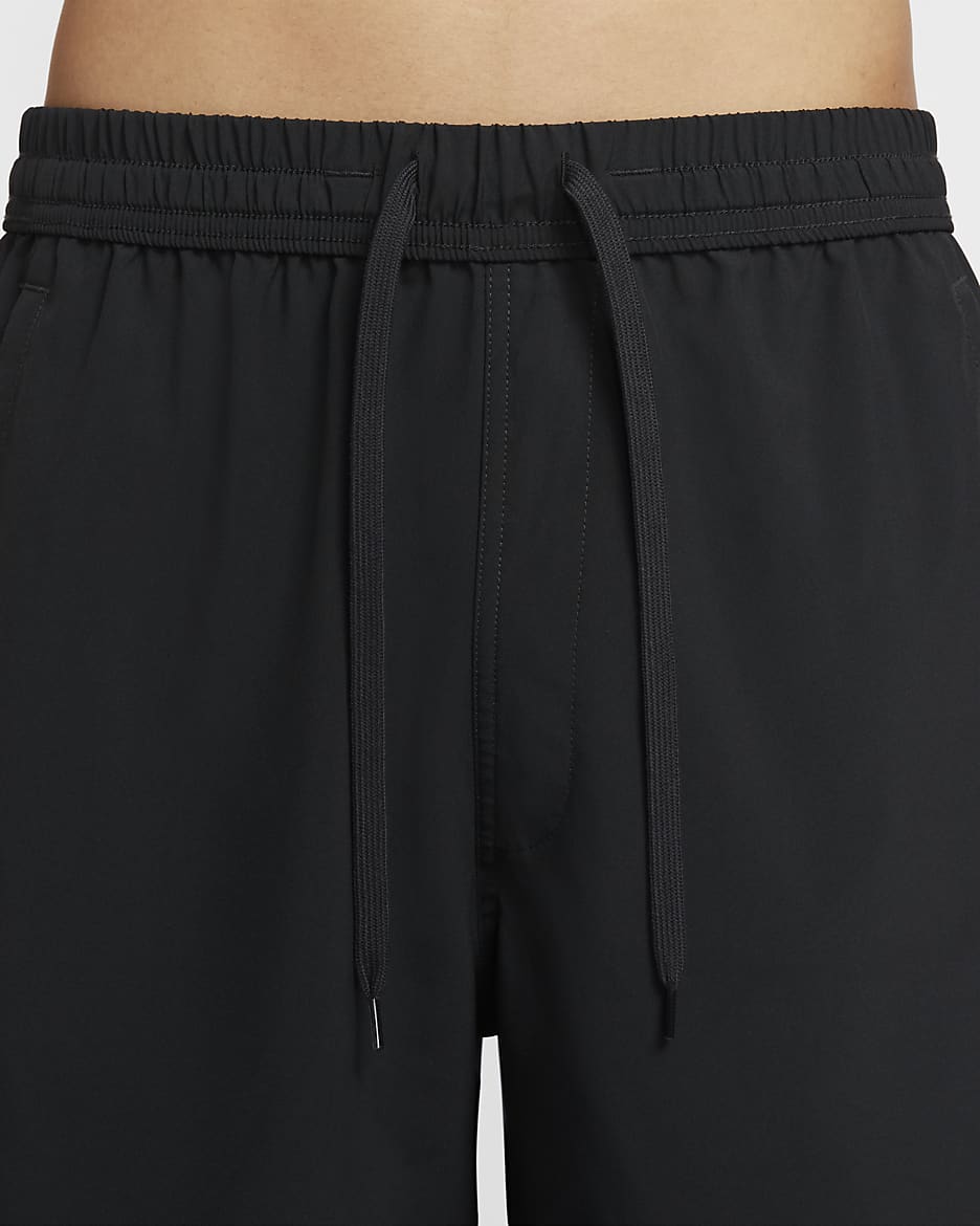 Nike Form Men's Dri-FIT 18cm (approx.) Unlined Versatile Shorts - Off-Noir/Pale Ivory/Cargo Khaki