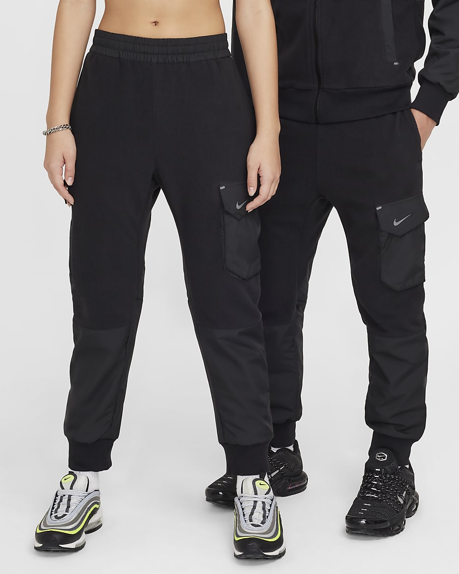 Nike Sportswear City Utility EasyOn Big Kids' Therma-FIT Winterized Pants - Black/Black