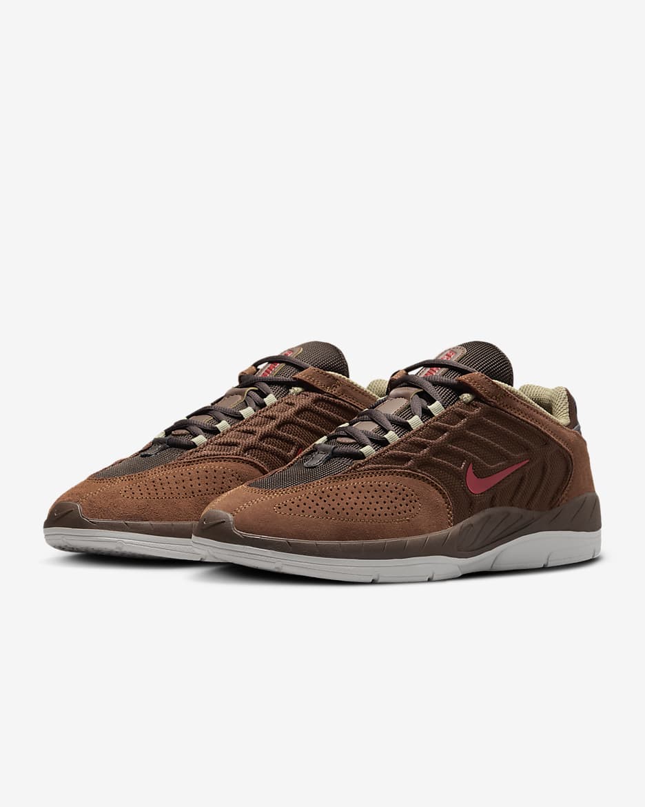 Tenis para hombre Nike SB Vertebrae - Cacao impresionante/Tostado británico claro/Marrón terciopelo/Rojo dragón