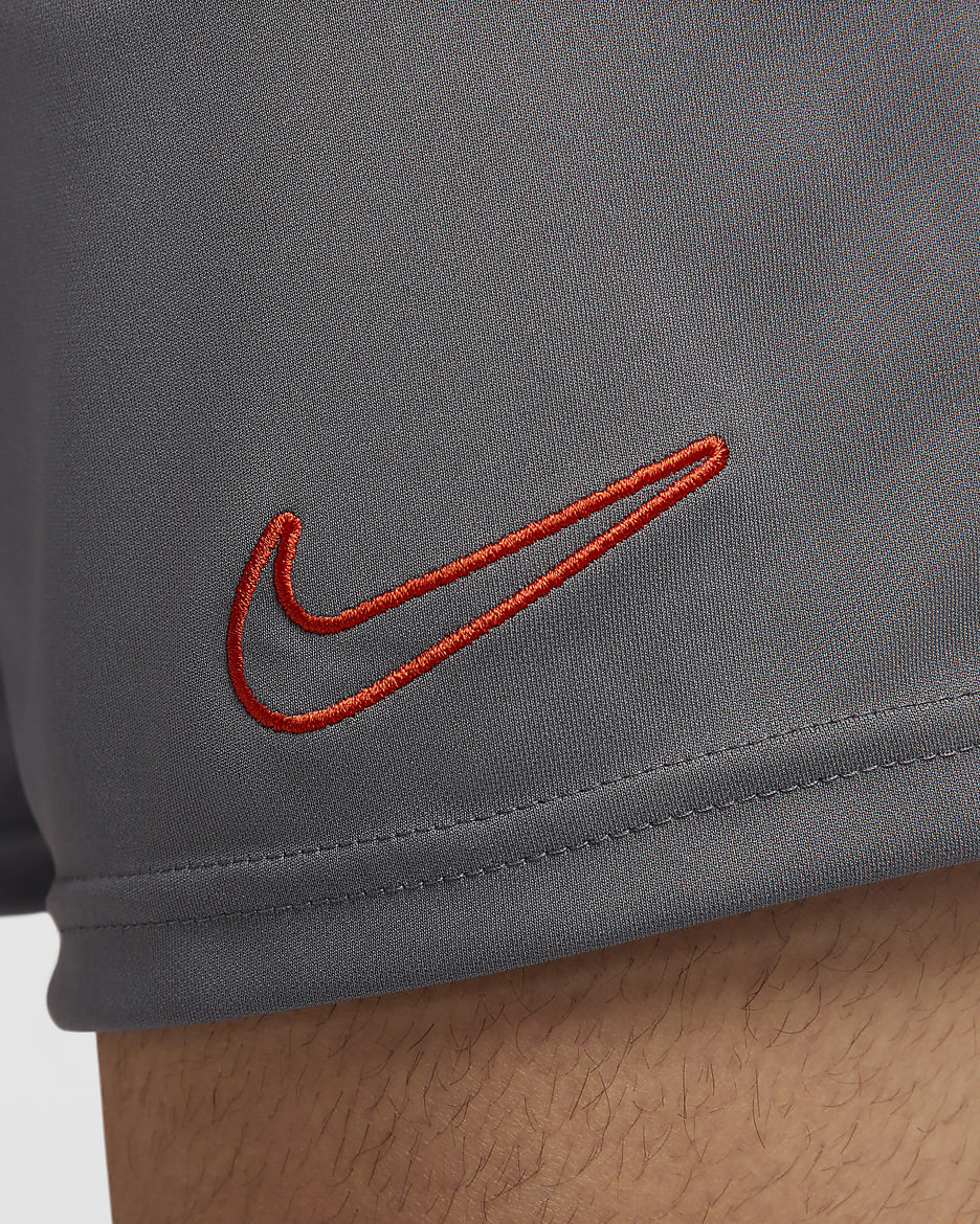 Shorts de fútbol Dri-FIT para hombre Nike Dri-FIT Academy - Gris hierro/Rojo dragón/Rojo dragón