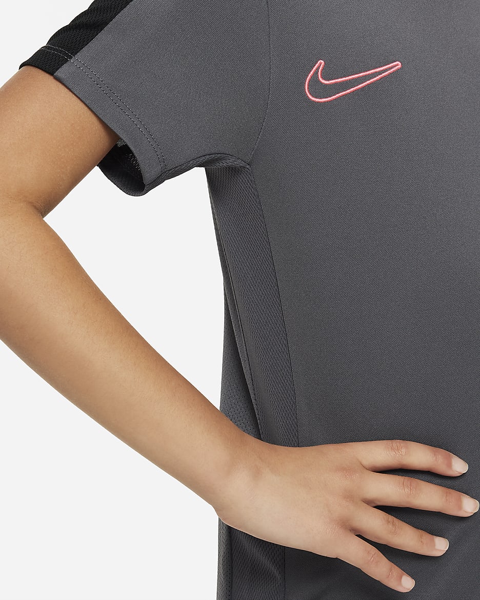 Fotbollströja Nike Dri-FIT Academy23 för barn - Iron Grey/Svart/Sunset Pulse