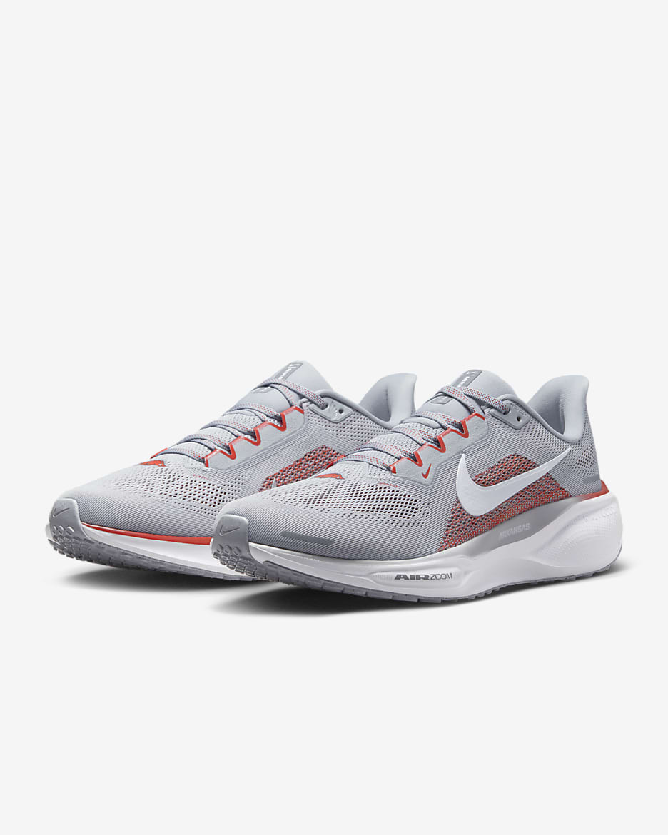 Tenis de correr en pavimento universitarios Nike para hombre Arkansas Pegasus 41 - Gris lobo/Blanco/Carmesí team/Blanco