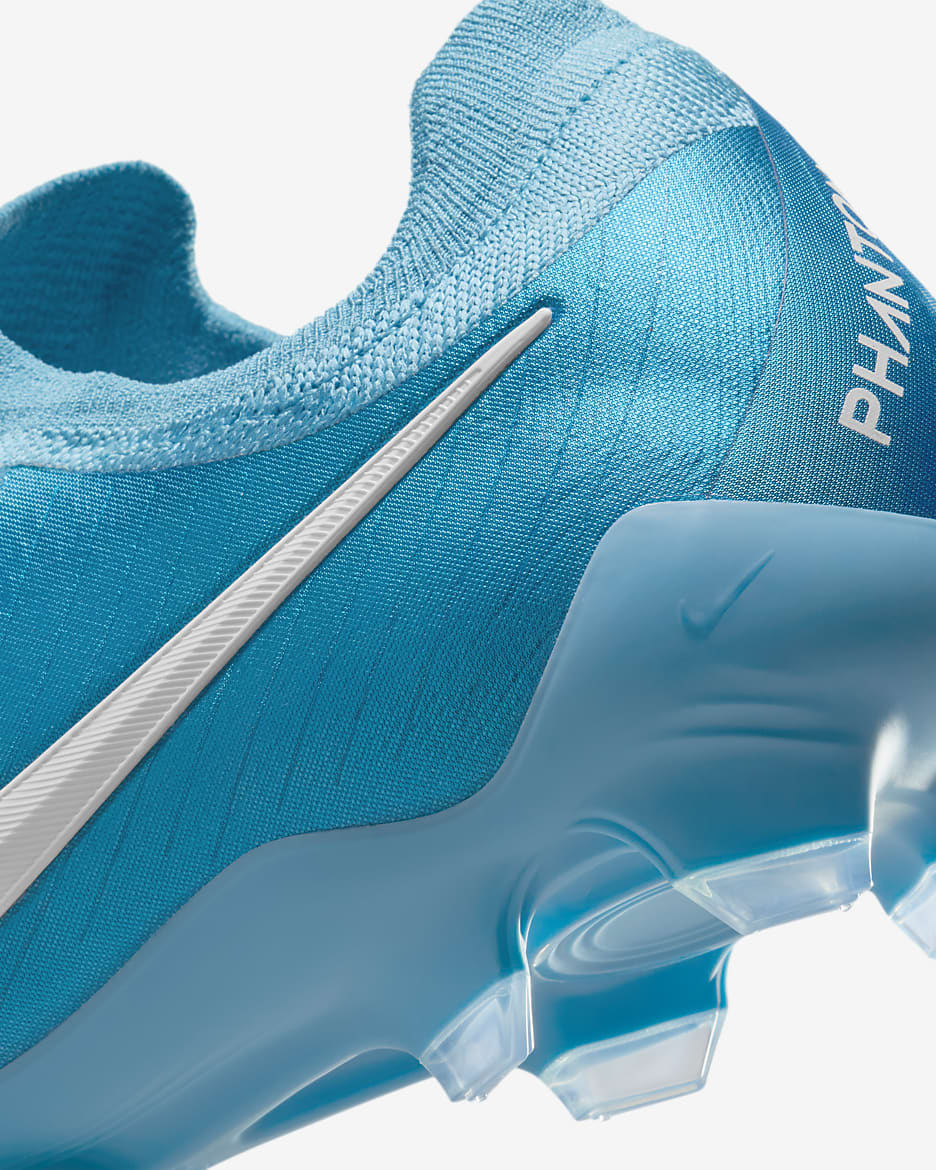 Korki piłkarskie typu low top na twardą murawę Nike Phantom GX 2 Pro - Blue Fury/Biel