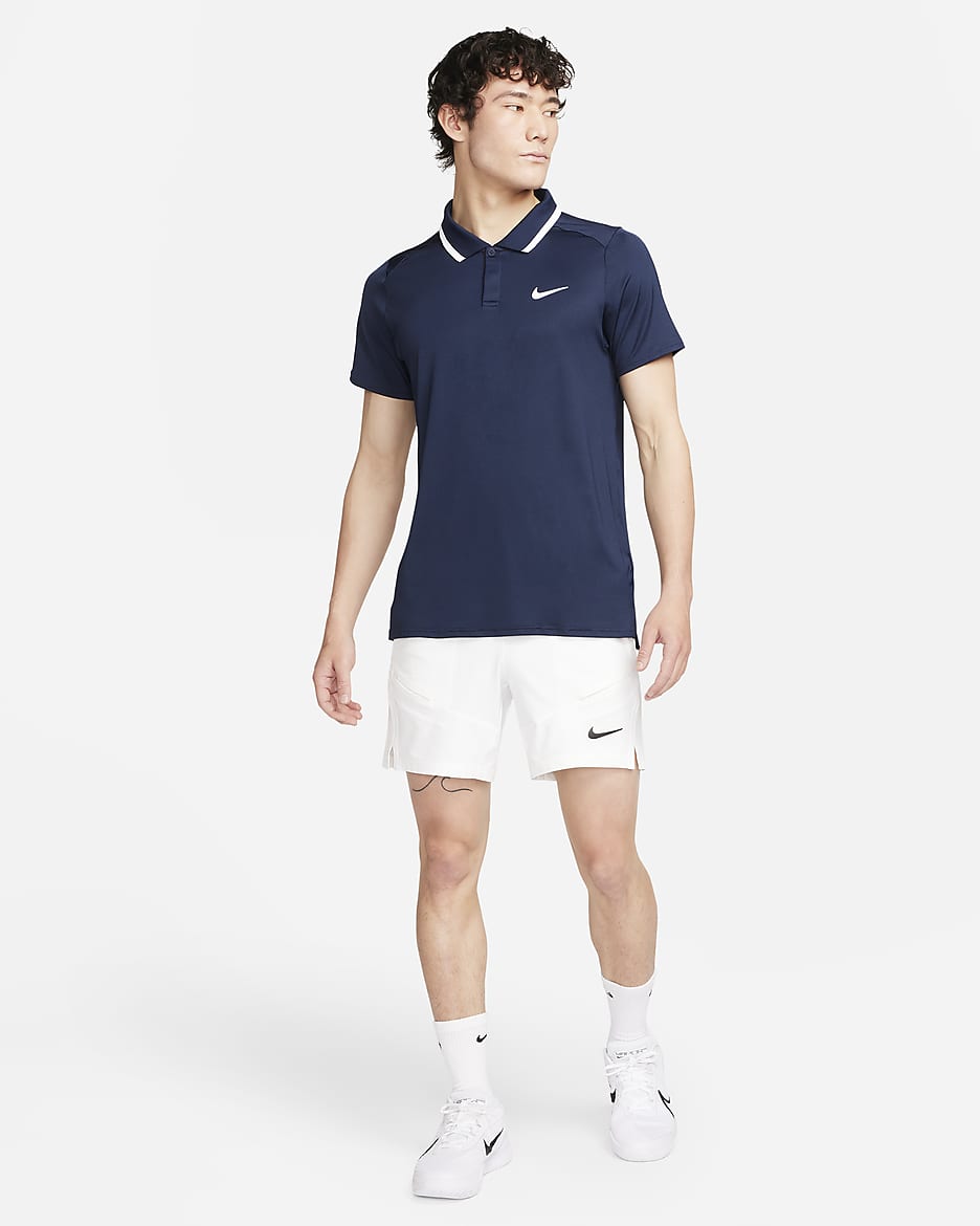 กางเกงเทนนิสขาสั้น 7 นิ้วผู้ชาย Dri-FIT NikeCourt Advantage - ขาว/ขาว/ดำ