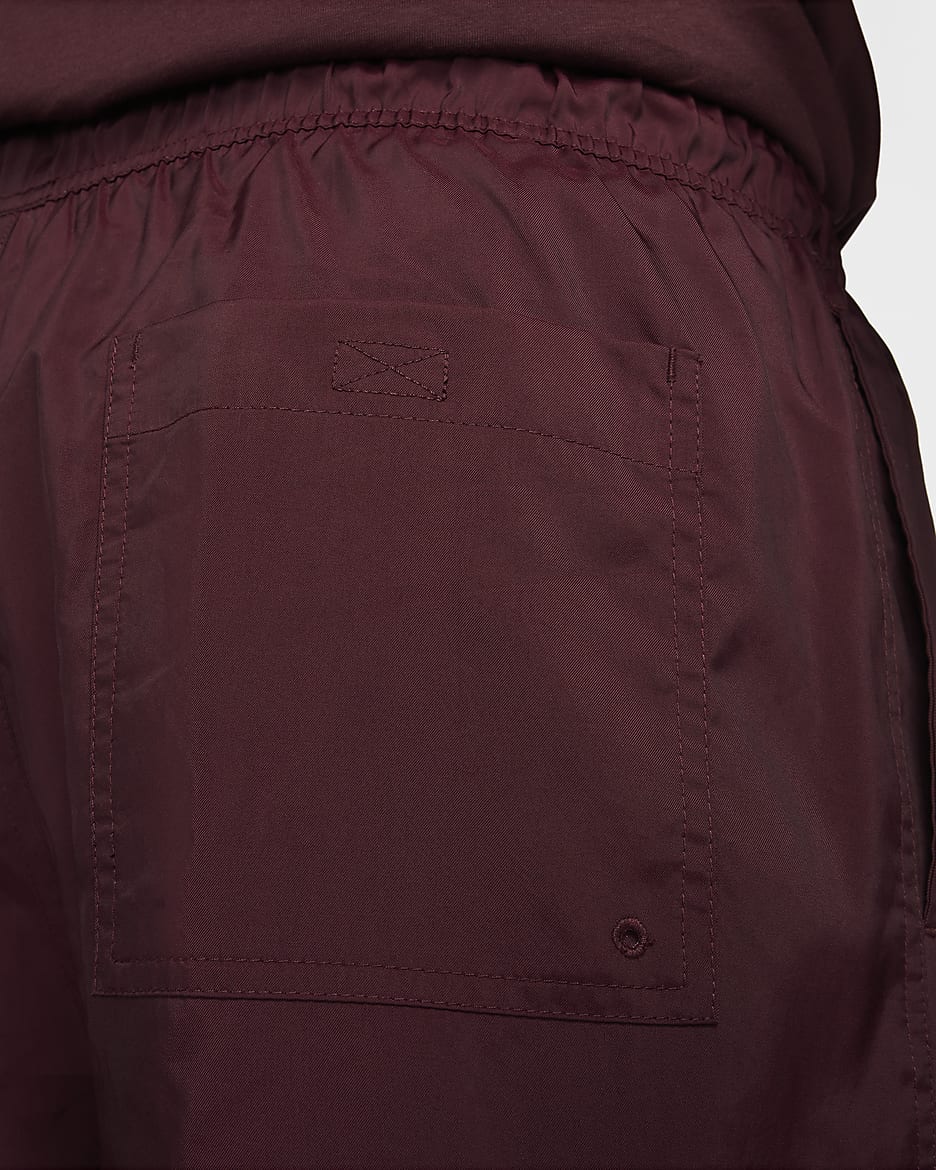 Shorts Flow in tessuto Nike Club – Uomo - Burgundy Crush/Bianco