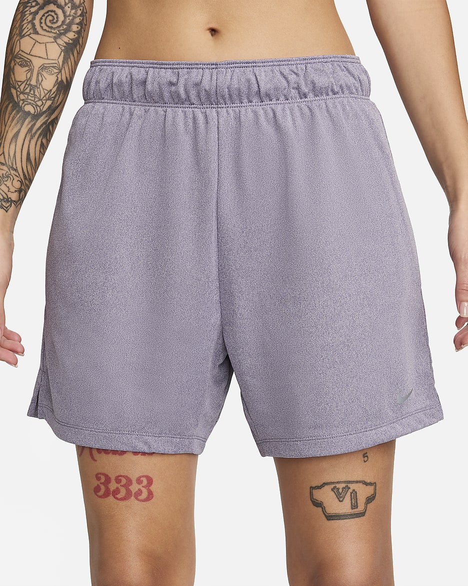 Nike Attack Women's Dri-FIT Fitness Mid-Rise 8cm (approx.) Unlined Shorts - Daybreak/Heather/Lilac Bloom