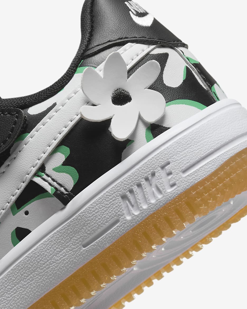 Nike Force 1 Low LV8 EasyOn Little Kids' Shoes - Black/Spring Green/Gum Light Brown/White