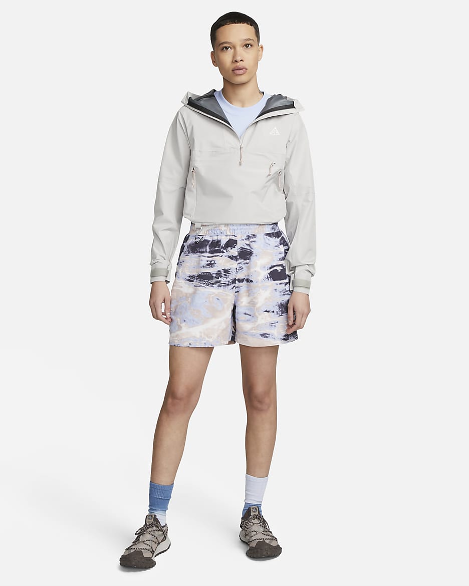 Nike ACG-shorts med print til kvinder - Gridiron/Summit White