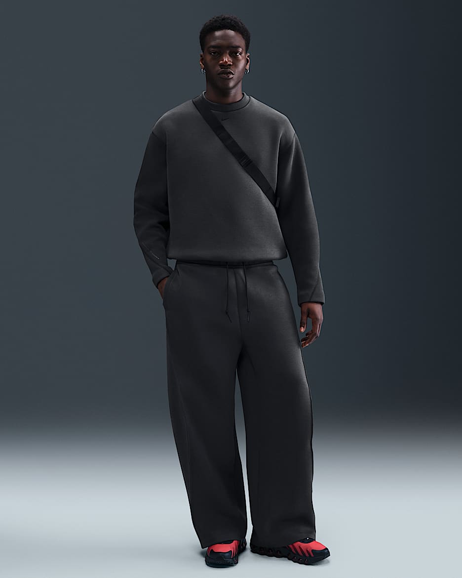 Nike Tech Men's Fleece Loose-Fit Open Hem Pants - Anthracite/Black