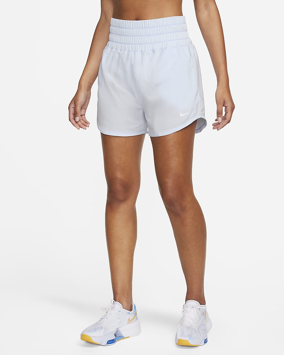 Shorts con forro de ropa interior Dri-FIT de tiro ultraalto de 8 cm para mujer Nike One - Tinte azul