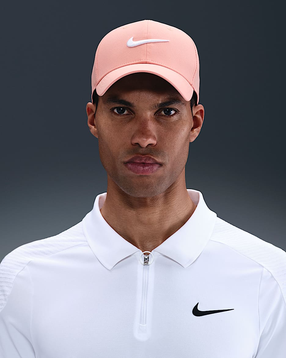 Nike Dri-FIT Club Structured Swoosh Cap - Apricot Agate/White