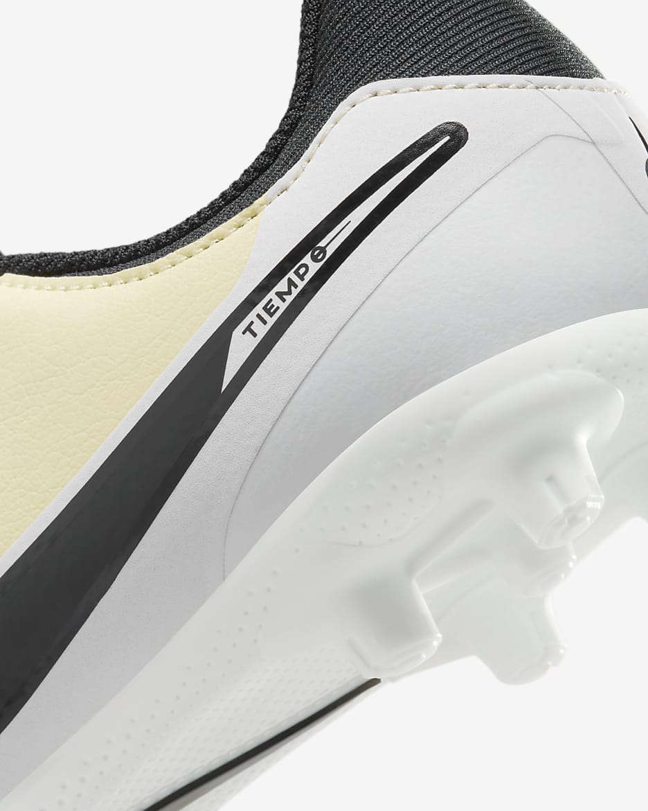 Nike Jr. Tiempo Legend 10 Academy Little/Big Kids' Hard-Ground Low-Top Soccer Cleats - Lemonade/Metallic Gold Coin/Black