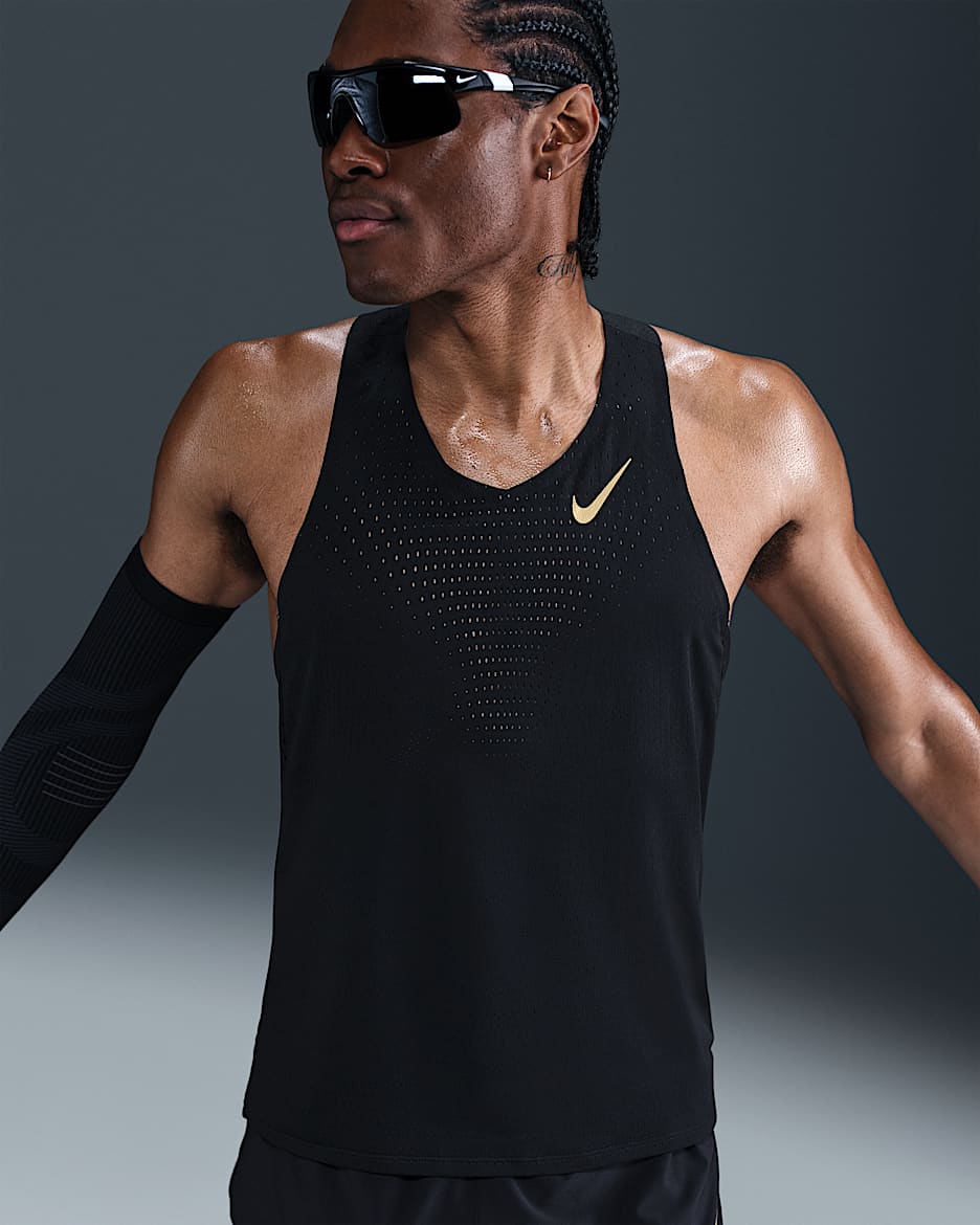 Nike AeroSwift x Jakob Camiseta de tirantes de running Dri-FIT ADV - Hombre - Negro/Oro metalizado