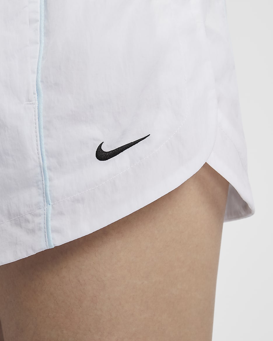 Nike Windrunner Women's Mid-Rise 5cm (approx.) Woven Shorts - White/Black