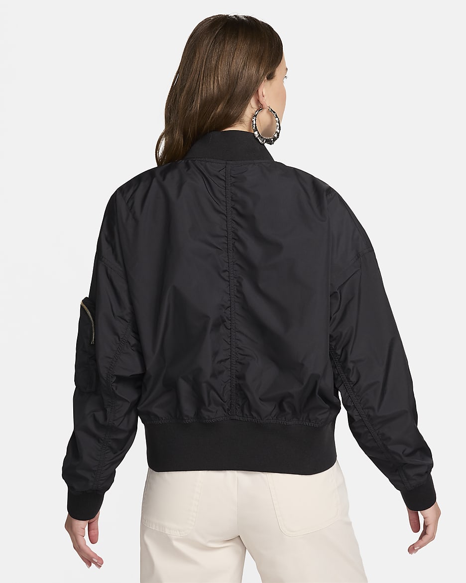 Veste aviateur oversize Nike Sportswear Essential pour femme - Noir/Blanc