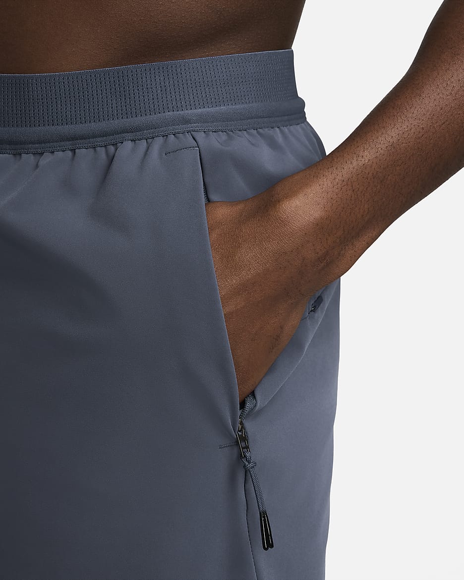 Nike APS Men's Dri-FIT 15cm (approx.) Versatile Shorts - Thunder Blue/Black