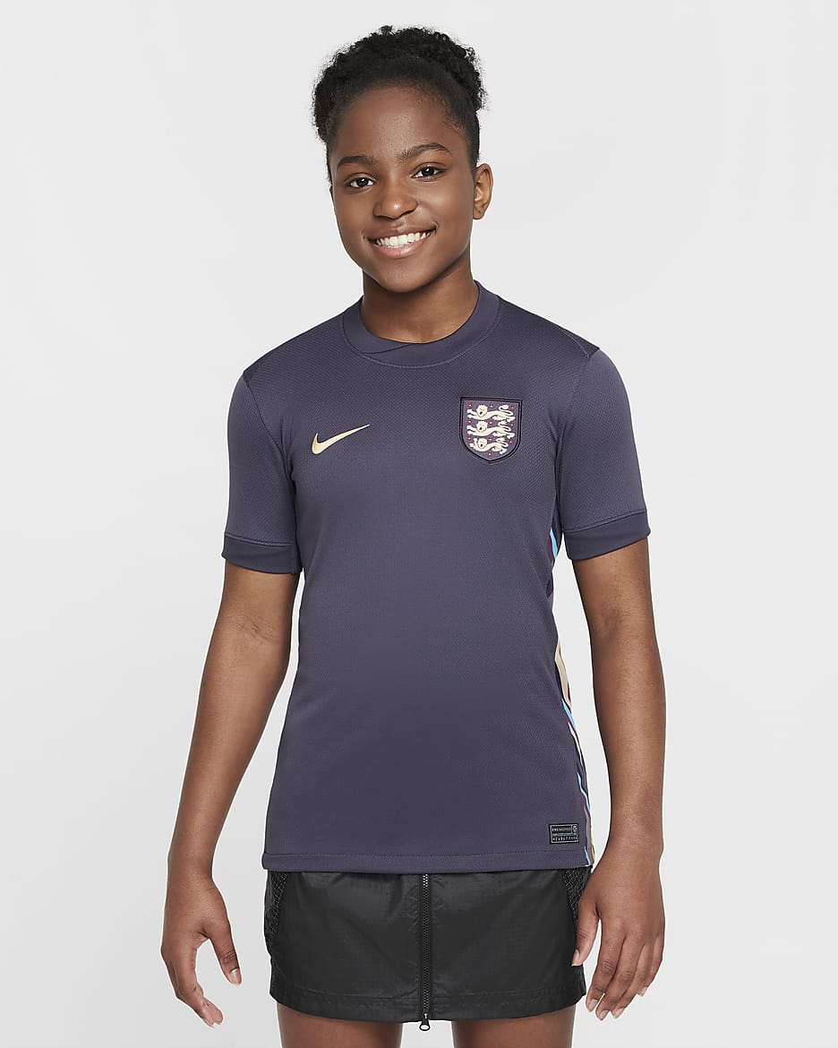 Koszulka piłkarska dla dużych dzieci Nike Dri-FIT Anglia (drużyna kobiet) Stadium 2024/25 (wersja wyjazdowa) – replika - Dark Raisin/Dark Raisin/Sesame