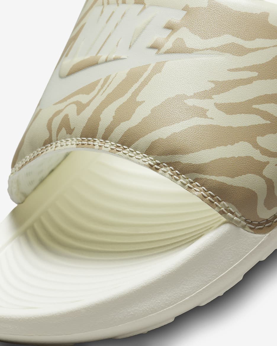 Nike Victori One Women's Print Slides - Sail/Coconut Milk/Sesame/Sail