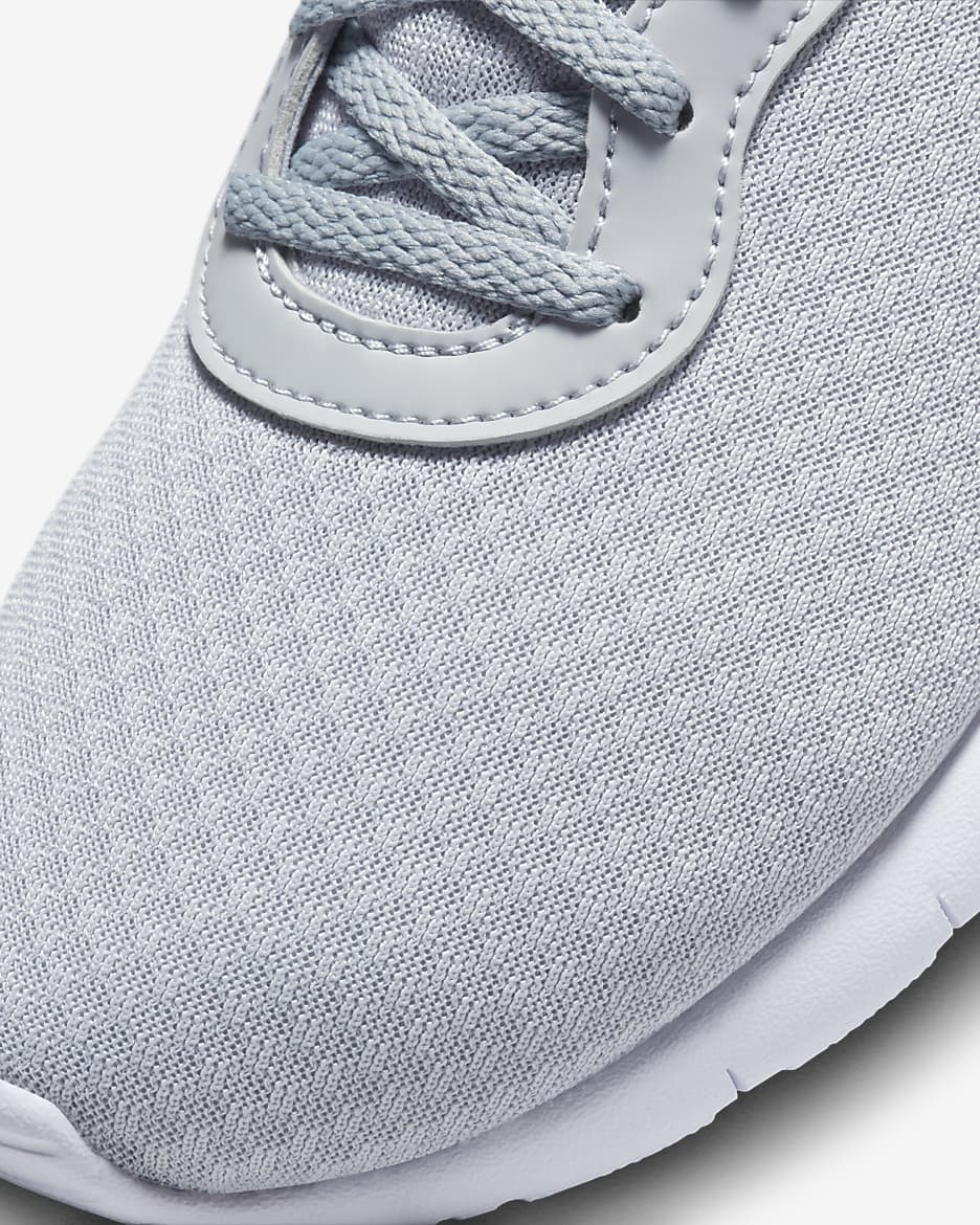 nike tanjun sportamore