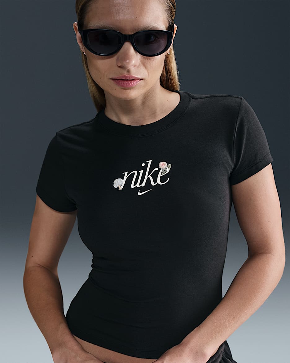 Playera con estampado slim para mujer Nike Sportswear Chill Knit - Negro