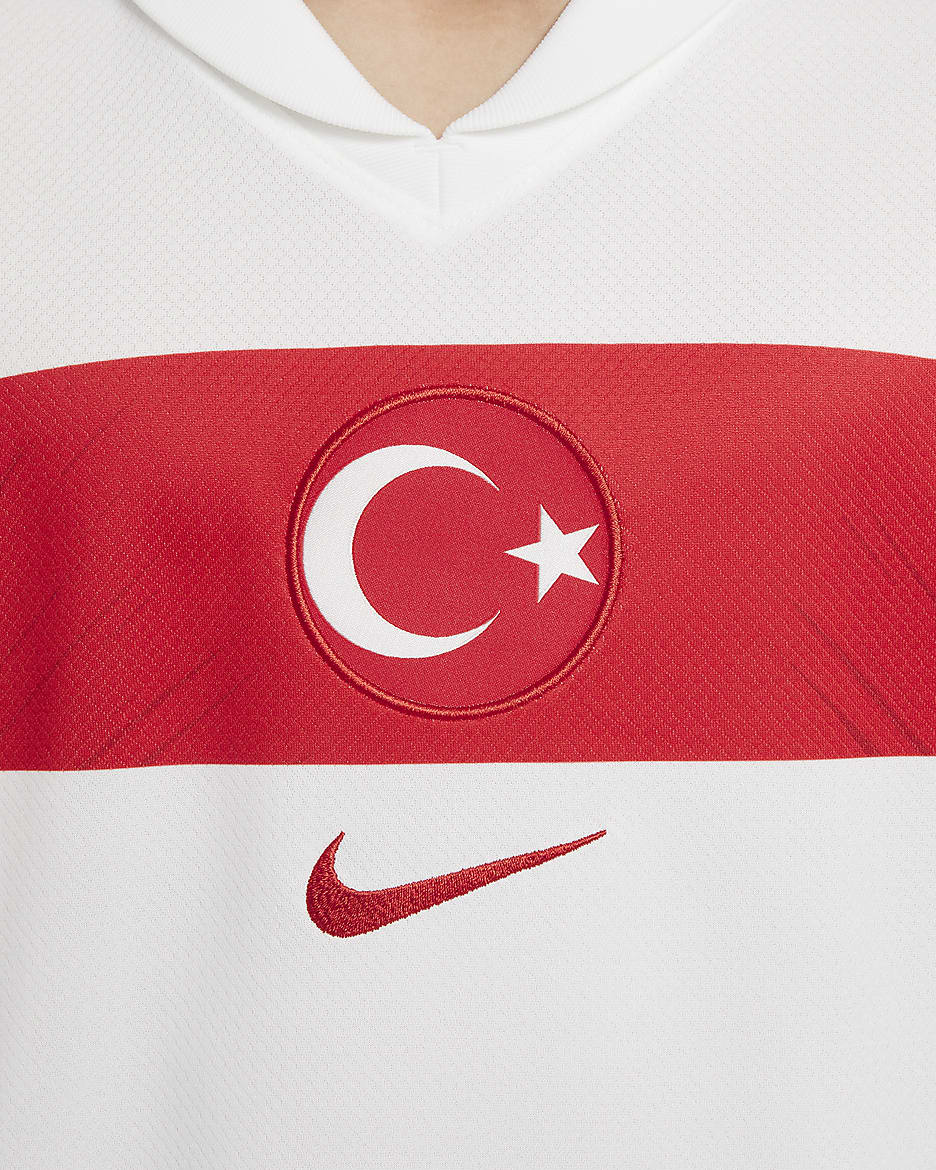 Türkiye 2024/25 Stadium Home Older Kids' Nike Dri-FIT Football Replica Shirt - White/Sport Red/Sport Red