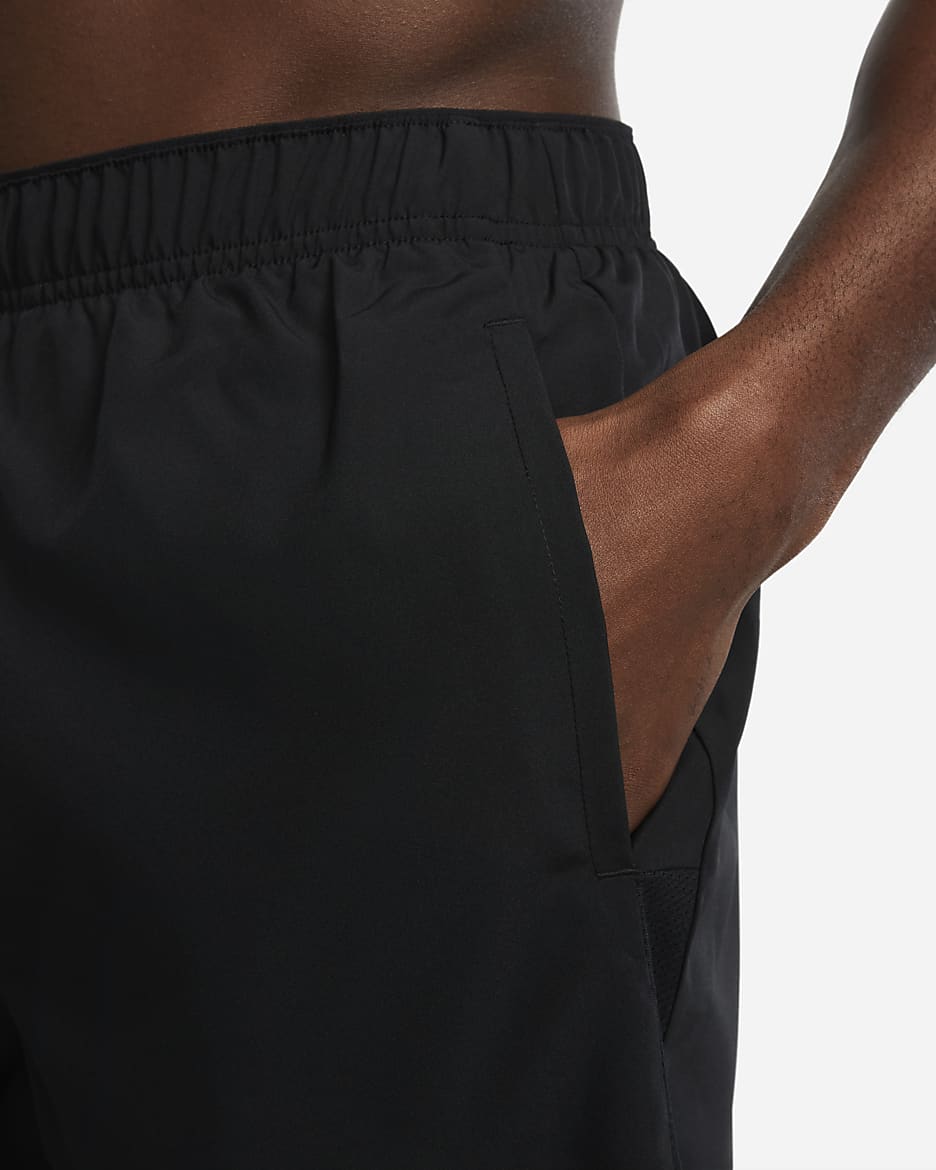 Nike Challenger Men's Dri-FIT 23cm (approx.) Unlined Versatile Shorts - Black/Black/Black