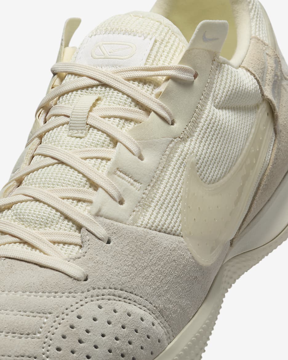 Nike Streetgato Low-Top Soccer Shoes - Coconut Milk/Coconut Milk