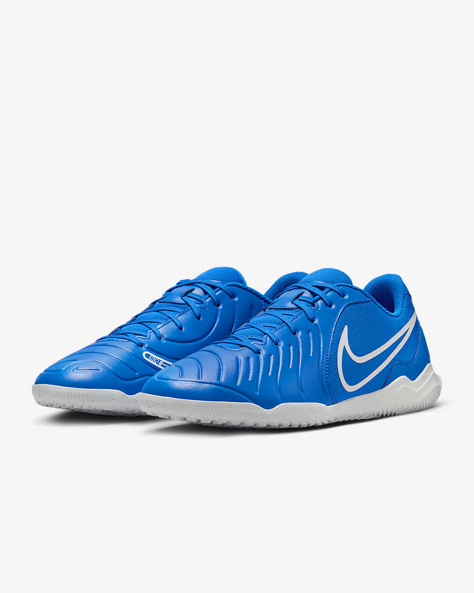 Fotbollssko för inomhusplan/futsal/street med lågt skaft Nike Tiempo Legend 10 Club - Soar/Vit