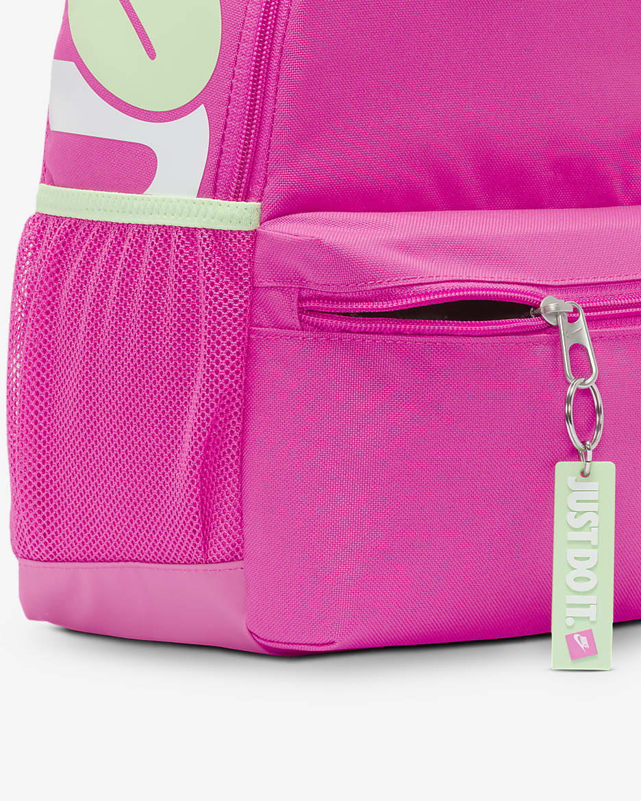 Minimochila para niños (11 L) Nike Brasilia JDI - Fucsia láser/Fucsia láser/Verde vapor