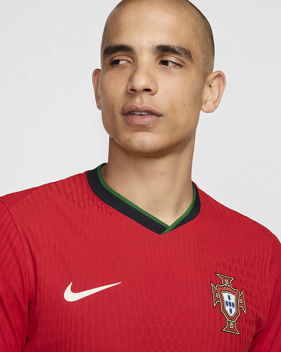 Primera equipació Match Portugal (selecció masculina) 2024/25 Samarreta de futbol Authentic Nike Dri-FIT ADV - Home - University Red/Pine Green/Pitch Blue/Sail