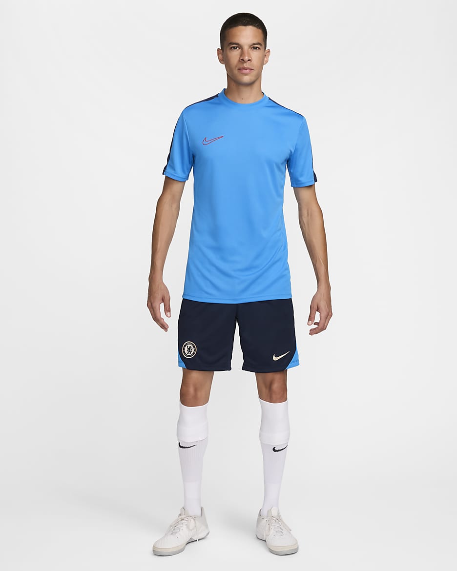 Chelsea FC Strike Nike Dri-FIT knit voetbalshorts voor heren - Obsidian/Light Photo Blue/Guava Ice