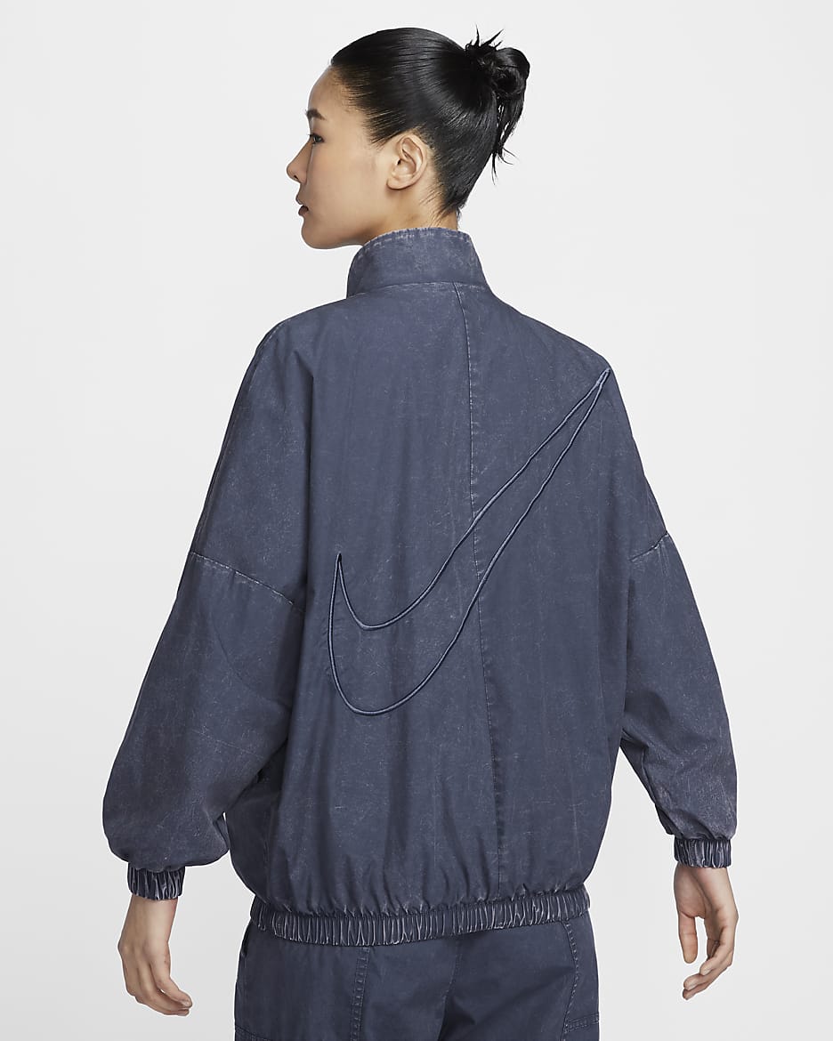 Nike Sportswear Essentials Women