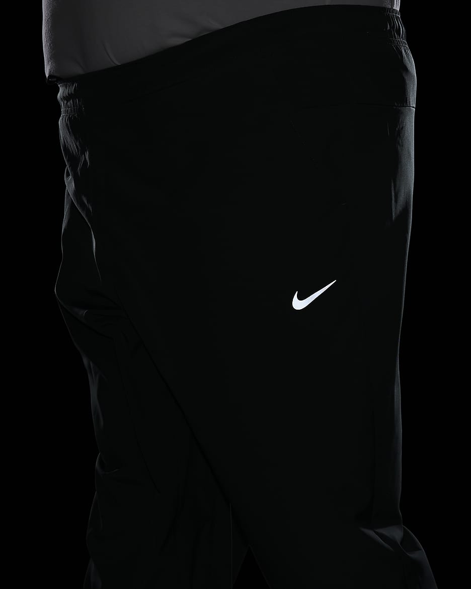 Pants Dri-FIT entallados versátiles para hombre Nike Form - Verde vintage/Negro