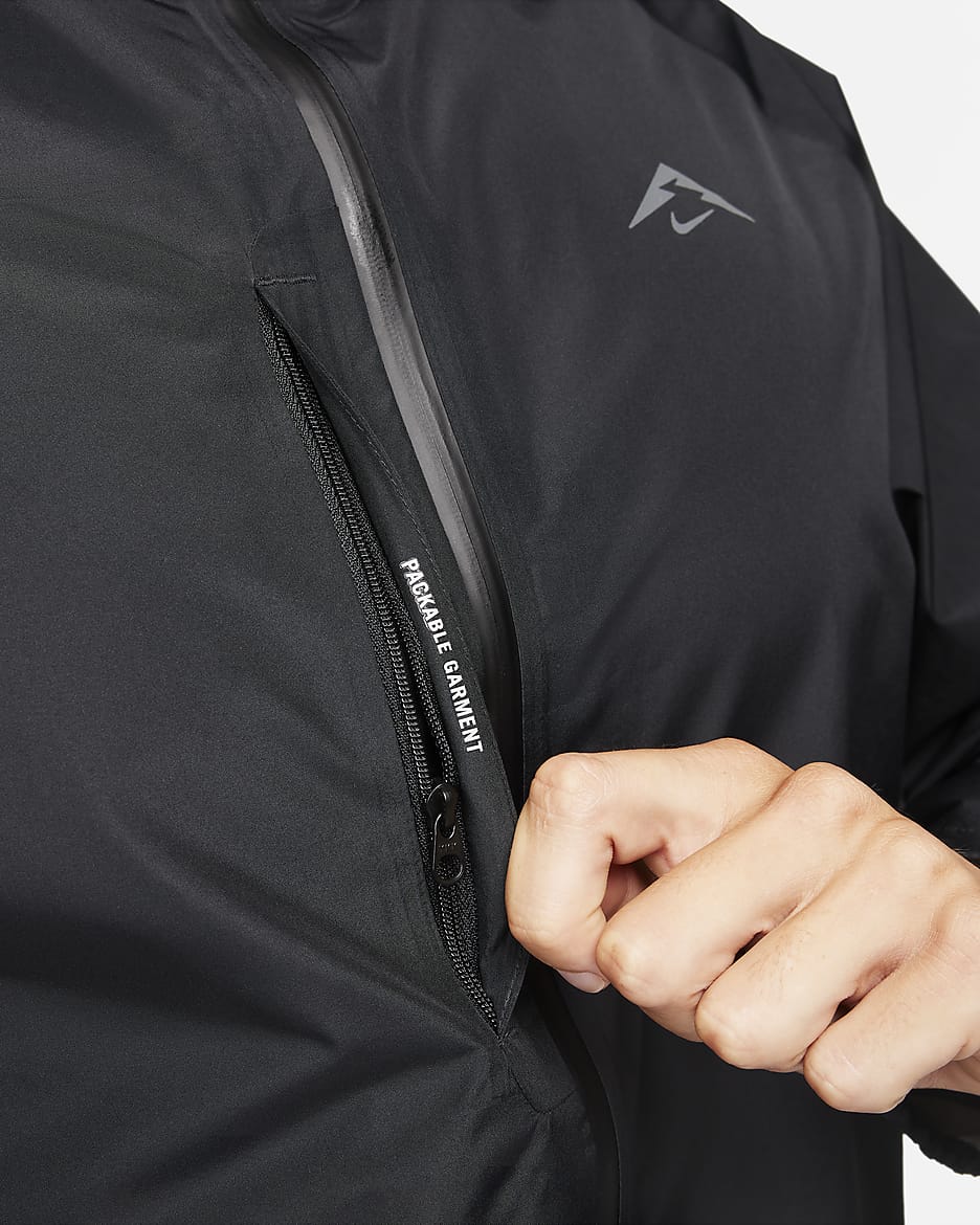 Nike Trail 'Cosmic Peaks' GORE-TEX INFINIUM™ Men's Running Jacket - Black/Anthracite/Anthracite